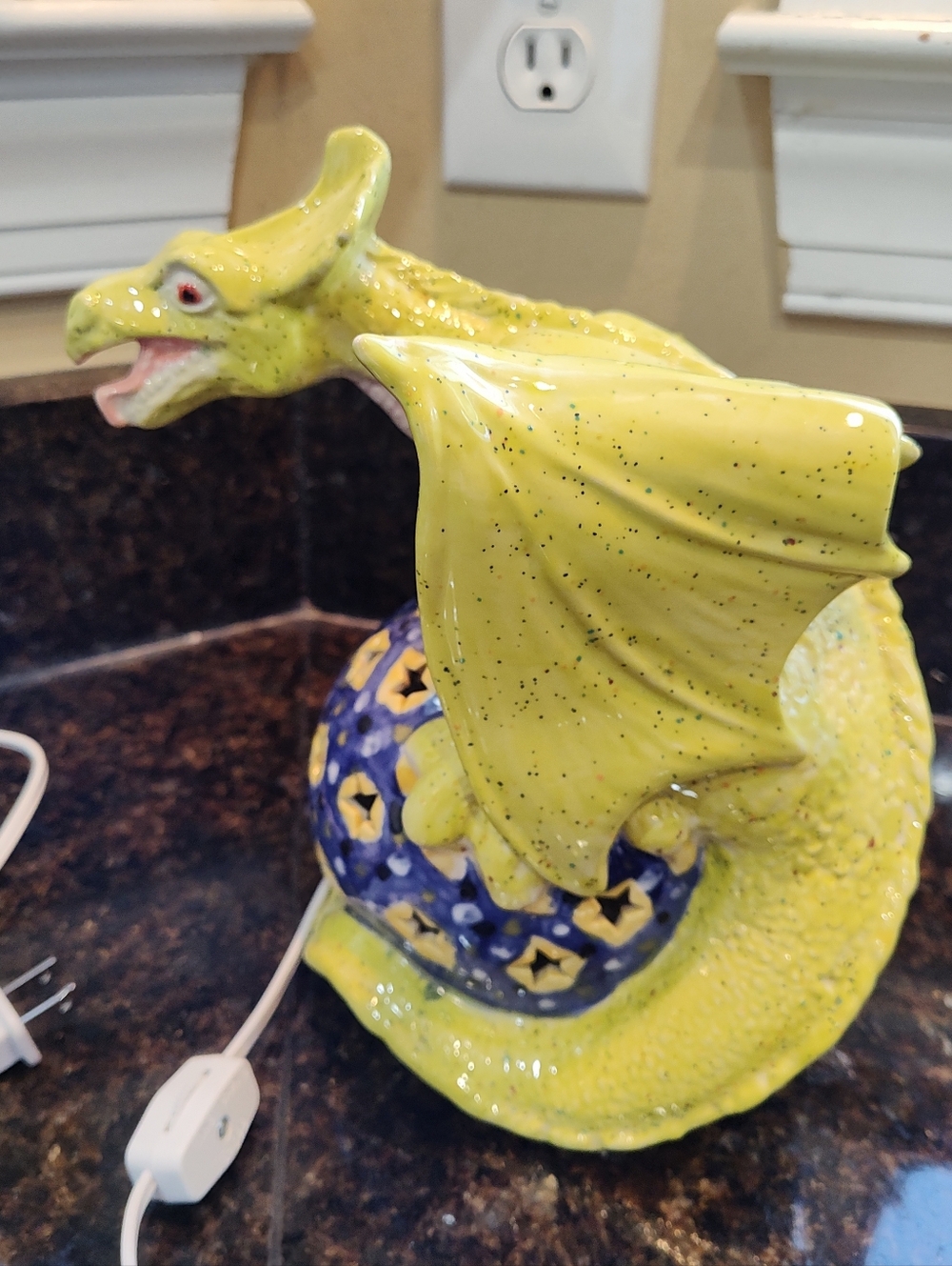 Dragon Globe Ceramic Night Light/Lantern- 9.5"H x 8.5"W, Yellow/Blue, Fine Art - Picture 4 of 12